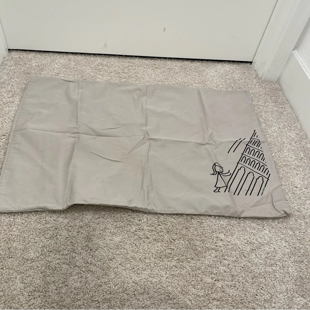 Bold Loft Leaning tower of Pisa couple pillow cases